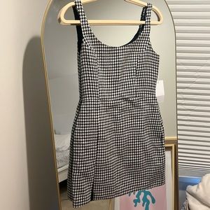 Amanda, uprichard black and white pattern dress